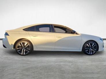 SPOTICAR Peugeot 508 1.6 12.4kwh Gt Fastback E-eat Euro 6 (s/s) 5dr Used Car - Saloon Plug-in Hybrid White - Stockton On Tees - 1200561585_2