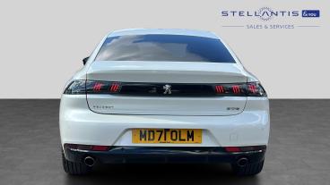 SPOTICAR Peugeot 508 1.6 11.8kwh Gt Premium Fastback E-eat Euro 6 (s/s) Used Car - Saloon Plug-in Hybrid White - Stockport - 1200604947_4