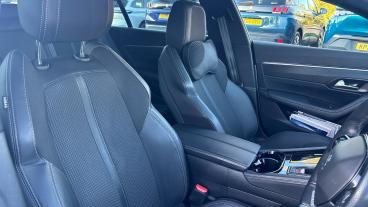 SPOTICAR Peugeot 508 1.6 Puretech Gt Line Fastback Eat Euro 6 (s/s) 5dr Used Car - Saloon Petrol White - Redditch - 1200643498_2
