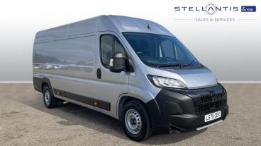 SPOTICAR Peugeot Boxer 2.2 Bluehdi 435 Professional Manual L4 H2 Euro 6 ( Used Car - Commercial Vehicle Diesel  - Hatfield - 1200542415_1