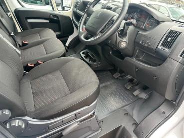 SPOTICAR Peugeot Boxer 335 L3h2 Professional Premium+ 2.2 Bluehdi [140ps] Used Car - Commercial Vehicle Diesel White - Perth - 1200547823_4