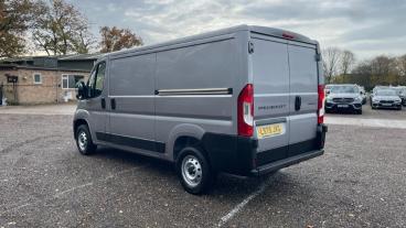 SPOTICAR Peugeot Boxer 2.2 Bluehdi 335 Professional Manual L2 H1 Euro 6 ( Used Car - Commercial Vehicle Diesel Grey - Hatfield - 1200551074_5