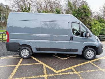 SPOTICAR Peugeot Boxer 2.2 Bluehdi 335 Professional Premium + L2 H2 Euro Used Car - Commercial Vehicle Diesel Grey - County Antrim - 1200559717_2