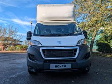 SPOTICAR Peugeot Boxer High Cube Luton Van L3 B140 Used Car - Commercial Vehicle Diesel White - Northallerton - 1200559886_2