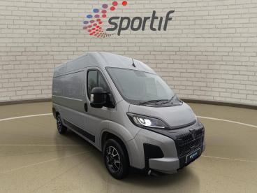 SPOTICAR Peugeot Boxer 2.2 Bluehdi 335 Professional Manual L2 H2 Euro 6 ( Used Car - Commercial Vehicle Diesel Grey - Aylesbury - 1200560348_1