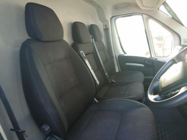 SPOTICAR Peugeot Boxer 2.2 Bluehdi 335 Professional L3 H2 Euro 6 (s/s) 5d Used Car - Commercial Vehicle Diesel White - Barrow In Furness - 1200567915_2