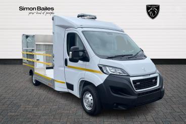 SPOTICAR Peugeot Boxer 2.2 Bluehdi 335 Professional Premium + L2 Euro 6 ( Used Car - Commercial Vehicle Diesel White - Northallerton - 1200572144_1