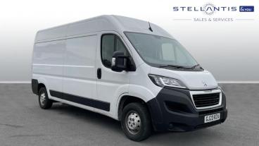 SPOTICAR Peugeot Boxer 2.2 Bluehdi 335 Professional Premium + L3 H2 Euro Used Car - Commercial Vehicle Diesel White - Preston - 1200573442_1