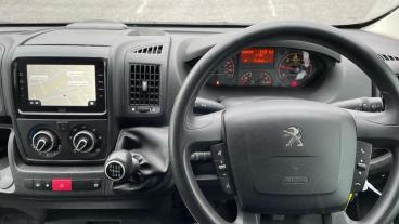 SPOTICAR Peugeot Boxer 2.2 Bluehdi 335 Professional Premium + L3 H2 Euro Used Car - Commercial Vehicle Diesel White - Preston - 1200573442_4