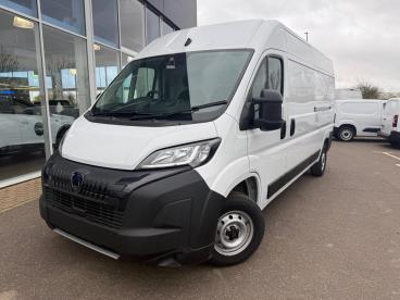 SPOTICAR Peugeot Boxer 2.2 Bluehdi 335 Professional Manual L3 H2 Euro 6 ( Used Car - Commercial Vehicle Diesel  - Boston - 1200584147_2