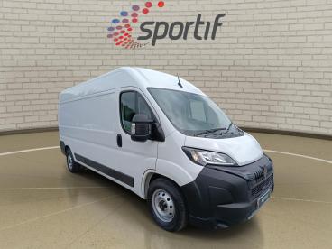 SPOTICAR Peugeot Boxer 2.2 Bluehdi 335 Professional Eat8 L3 H2 Euro 6 (s/ Used Car - Commercial Vehicle Diesel White - Aylesbury - 1200592876_1