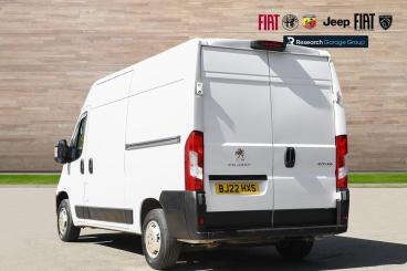 SPOTICAR Peugeot Boxer 2.2 Bluehdi 335 Asphalt L2 H2 Euro 6 (s/s) 5dr Used Car - Commercial Vehicle Diesel White - Hinckley - 1200595915_2