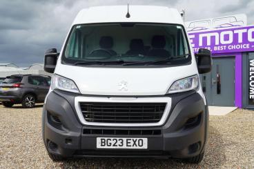 SPOTICAR Peugeot Boxer 2.2 Bluehdi 435 Professional Premium + L4 High Roo Used Car - Commercial Vehicle Diesel White - Great Yarmouth - 1200607266_5
