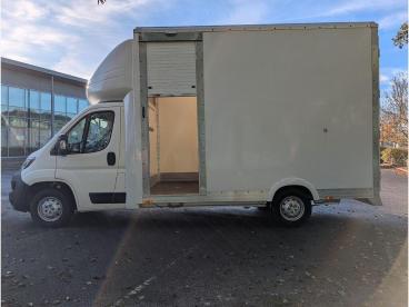 SPOTICAR Peugeot Boxer 2.2 Bluehdi 335 Built For Business Curtainside Cha Used Car - Commercial Vehicle Diesel Blue - Northallerton - 1200607916_2