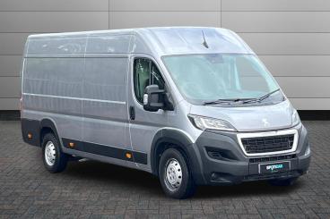 SPOTICAR Peugeot Boxer 2.2 Bluehdi 440 Professional Premium + L4 High Roo Used Car - Commercial Vehicle Diesel Grey - Peterborough - 1200626639_1