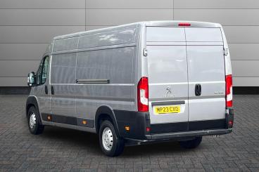 SPOTICAR Peugeot Boxer 2.2 Bluehdi 440 Professional Premium + L4 High Roo Used Car - Commercial Vehicle Diesel Grey - Peterborough - 1200626639_3