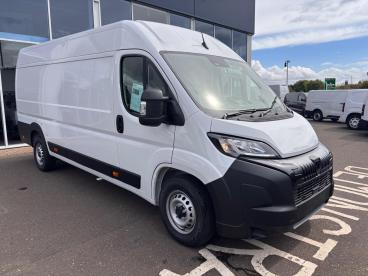SPOTICAR Peugeot Boxer 2.2 Bluehdi 3.5t Heavy Professional L4 H2 Euro 6 ( Used Car - Commercial Vehicle Diesel White - Boston - 1200629934_1