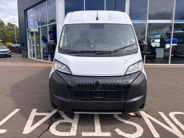 SPOTICAR Peugeot Boxer 2.2 Bluehdi 3.5t Heavy Professional L4 H2 Euro 6 ( Used Car - Commercial Vehicle Diesel White - Boston - 1200629934_5