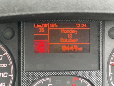 SPOTICAR Peugeot Boxer 2.2 Bluehdi 335 Built For Business L3 Euro 6 (s/s) Used Car - Commercial Vehicle Diesel White - Aylesbury - 1200635111_2