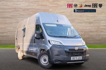 SPOTICAR Peugeot Boxer 2.2 Bluehdi 435 Professional L4 H3 Euro 6 (s/s) 5d Used Car - Commercial Vehicle Diesel Grey - Hinckley - 1200644183_1