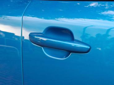 SPOTICAR Peugeot 2008 E-2008 50kwh Gt Auto 5dr (7kw Charger) Used Car - Suv Electric Blue - Worthing - 1200529070_4