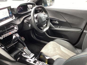 SPOTICAR Peugeot 2008 E-2008 50kwh Gt Premium Auto 5dr Used Car - Suv Electric Blue - Southampton - 1200553838_2