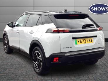 SPOTICAR Peugeot 2008 E-2008 54kwh First Edition Auto 5dr (11kw Charger) Used Car - Suv Electric White - Basingstoke - 1200556046_3