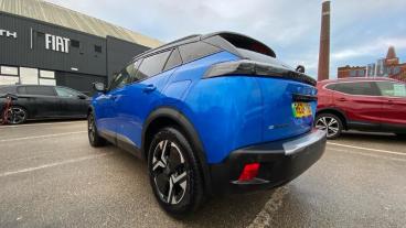 SPOTICAR Peugeot 2008 E-2008 50kwh Gt Auto 5dr (7kw Charger) Used Car - Suv Electric Blue - Preston - 1200561094_5