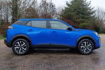 SPOTICAR Peugeot 2008 E-2008 50kwh Active Auto 5dr (7kw Charger) Used Car - Suv Electric  - Eastbourne - 1200576219_3