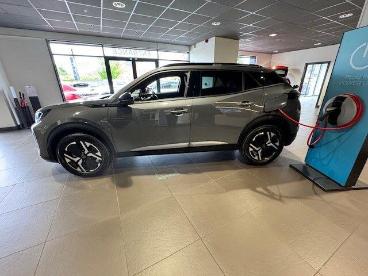 SPOTICAR Peugeot 2008 E-2008 54kwh Allure Auto 5dr (7kw Charger) Used Car - Suv Electric Grey - Colchester - 1200593807_4