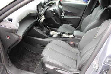 SPOTICAR Peugeot 2008 E-2008 54kwh Gt Auto 5dr (7kw Charger) Used Car - Suv Electric Grey - Yeovil - 1200608502_2