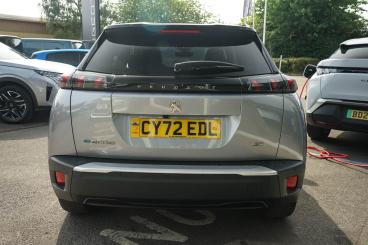 SPOTICAR Peugeot 2008 E-2008 50kwh Gt Auto 5dr (7kw Charger) Used Car - Suv Electric Grey - Leamington - 1200618866_4
