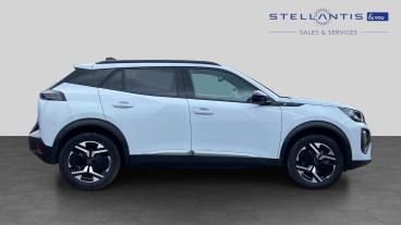 SPOTICAR Peugeot 2008 E-2008 50kwh Allure Auto 5dr (11kw Charger) Used Car - Suv Electric White - Preston - 1200631006_2