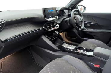 SPOTICAR Peugeot 2008 E-2008 54kwh Gt Premium Auto 5dr (11kw Charger) Used Car - Suv Electric Grey - Newark On Trent - 1200639813_2