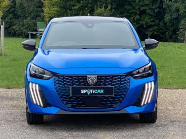 SPOTICAR Peugeot 208 E-208 51kwh Gt Auto 5dr (7.4kw Charger) Used Car - Hatchback Electric Blue - Eastbourne - 1200530582_2