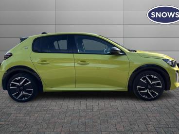 SPOTICAR Peugeot 208 E-208 51kwh Gt Auto 5dr (7.4kw Charger) Used Car - Hatchback Electric Yellow - Portsmouth - 1200547976_4