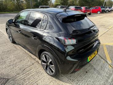 SPOTICAR Peugeot 208 E-208 50kwh Gt Auto 5dr Used Car - Hatchback Electric Black - Hastings - 1200552654_4