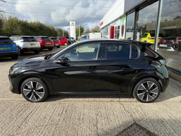 SPOTICAR Peugeot 208 E-208 50kwh Gt Auto 5dr Used Car - Hatchback Electric Black - Hastings - 1200552654_5