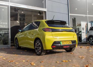 SPOTICAR Peugeot 208 E-208 50kwh E-style Auto 5dr (7.4kw Charger) Used Car - Hatchback Electric Yellow - Aldershot - 1200554384_4
