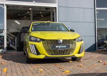 SPOTICAR Peugeot 208 E-208 50kwh E-style Auto 5dr (7.4kw Charger) Used Car - Hatchback Electric Yellow - Aldershot - 1200554384_5