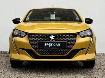 SPOTICAR Peugeot 208 E-208 50kwh Allure Premium + Auto 5dr (7.4kw Charger) Used Car - Hatchback Electric Yellow - Preston - 1200554398_3
