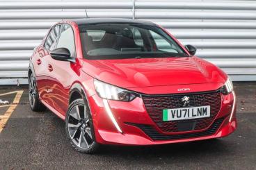 SPOTICAR Peugeot 208 E-208 50kwh Gt Premium Auto 5dr Used Car - Hatchback Electric Red - Stourbridge - 1200558285_1