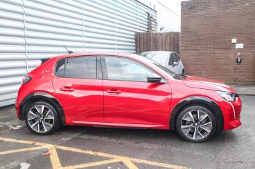 SPOTICAR Peugeot 208 E-208 50kwh Gt Premium Auto 5dr Used Car - Hatchback Electric Red - Stourbridge - 1200558285_5