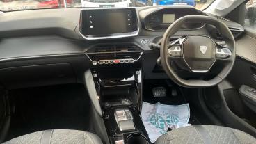 SPOTICAR Peugeot 208 E-208 50kwh E-style Auto 5dr (7.4kw Charger) Used Car - Hatchback Electric White - Wimbledon - 1200562506_4