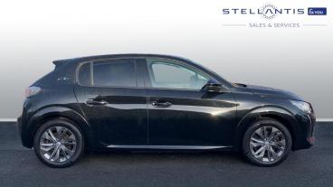 SPOTICAR Peugeot 208 E-208 50kwh Allure Premium Auto 5dr Used Car - Hatchback Electric Black - Nottingham - 1200565503_2