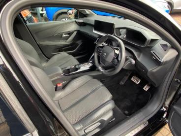 SPOTICAR Peugeot 208 E-208 50kwh Gt Auto 5dr (7.4kw Charger) Used Car - Hatchback Electric Black - Colchester - 1200582200_3