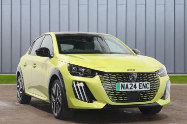 SPOTICAR Peugeot 208 E-208 51kwh Gt Auto 5dr (7.4kw Charger) Used Car - Hatchback Electric Yellow - Weston-super-mare - 1200596938_1