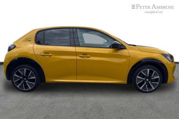 SPOTICAR Peugeot 208 E-208 50kwh Gt Auto 5dr (7kw Charger) Used Car - Hatchback Electric Yellow - Castleford - 1200606383_2