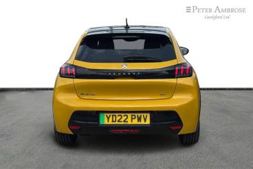 SPOTICAR Peugeot 208 E-208 50kwh Gt Auto 5dr (7kw Charger) Used Car - Hatchback Electric Yellow - Castleford - 1200606383_4