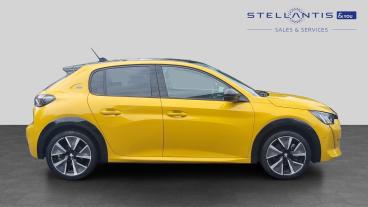 SPOTICAR Peugeot 208 E-208 50kwh Gt Premium Auto 5dr Used Car - Hatchback Electric Yellow - Sale - 1200607886_2